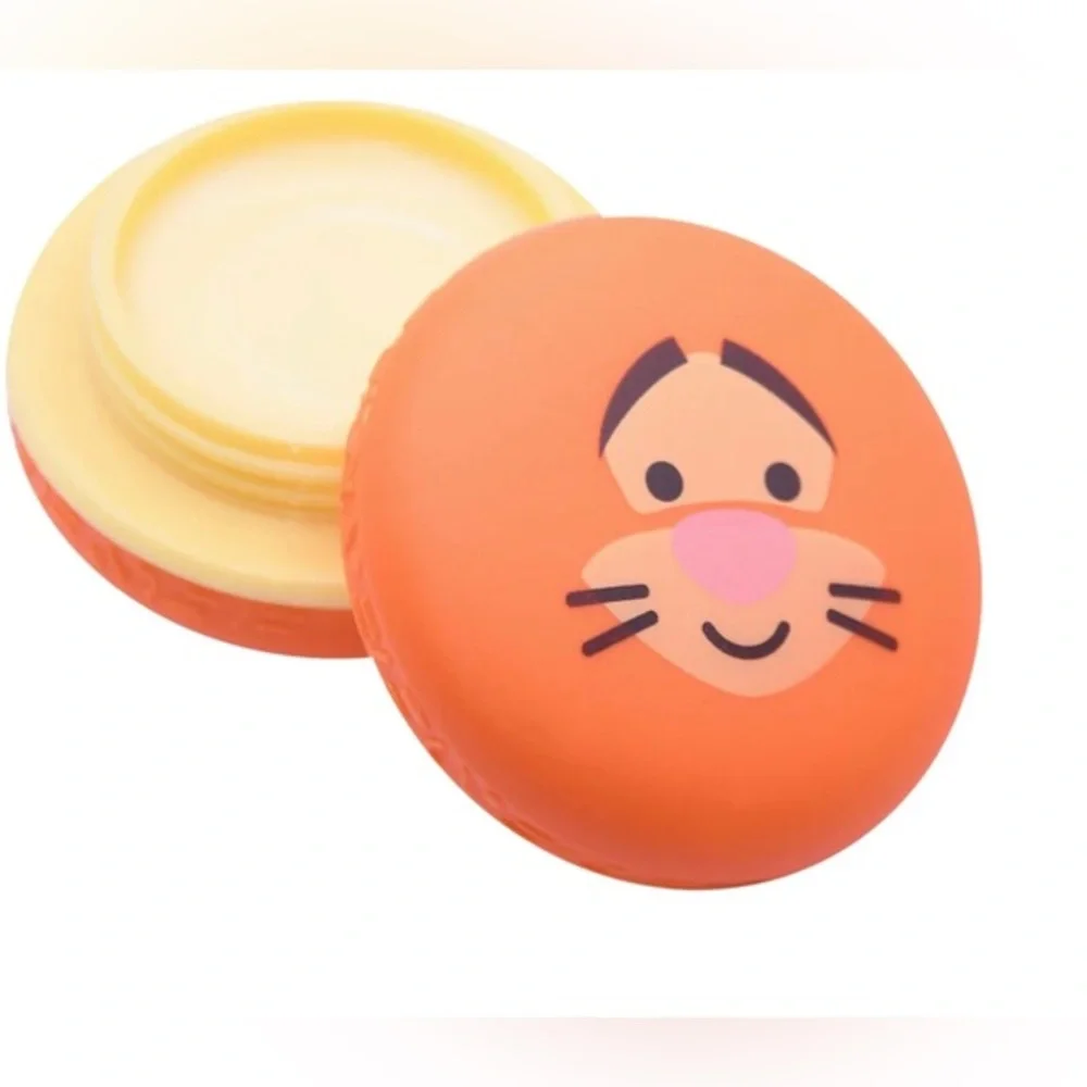 The Crème Shop x Disney TIGGER Macaron Vit E Shea butter Mango Peach‎ Lip Balm